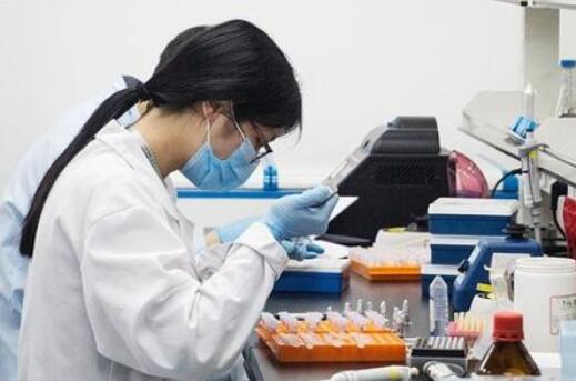 怎么判断孩子是谁的，鉴别孩子亲生的窍门？
